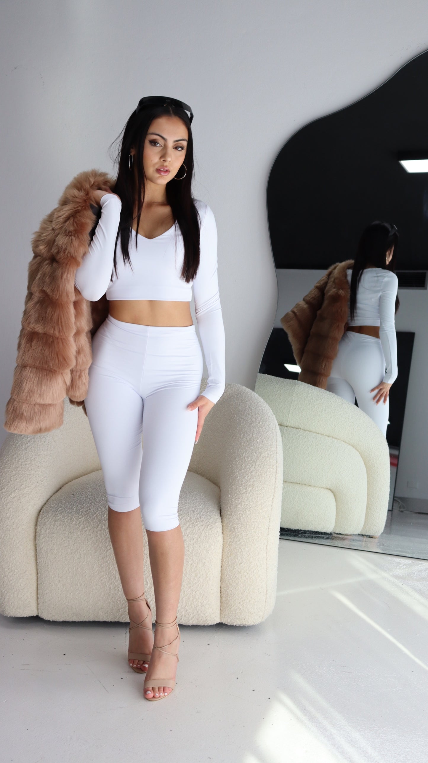 The Bettina Crop Leggings - White Dove