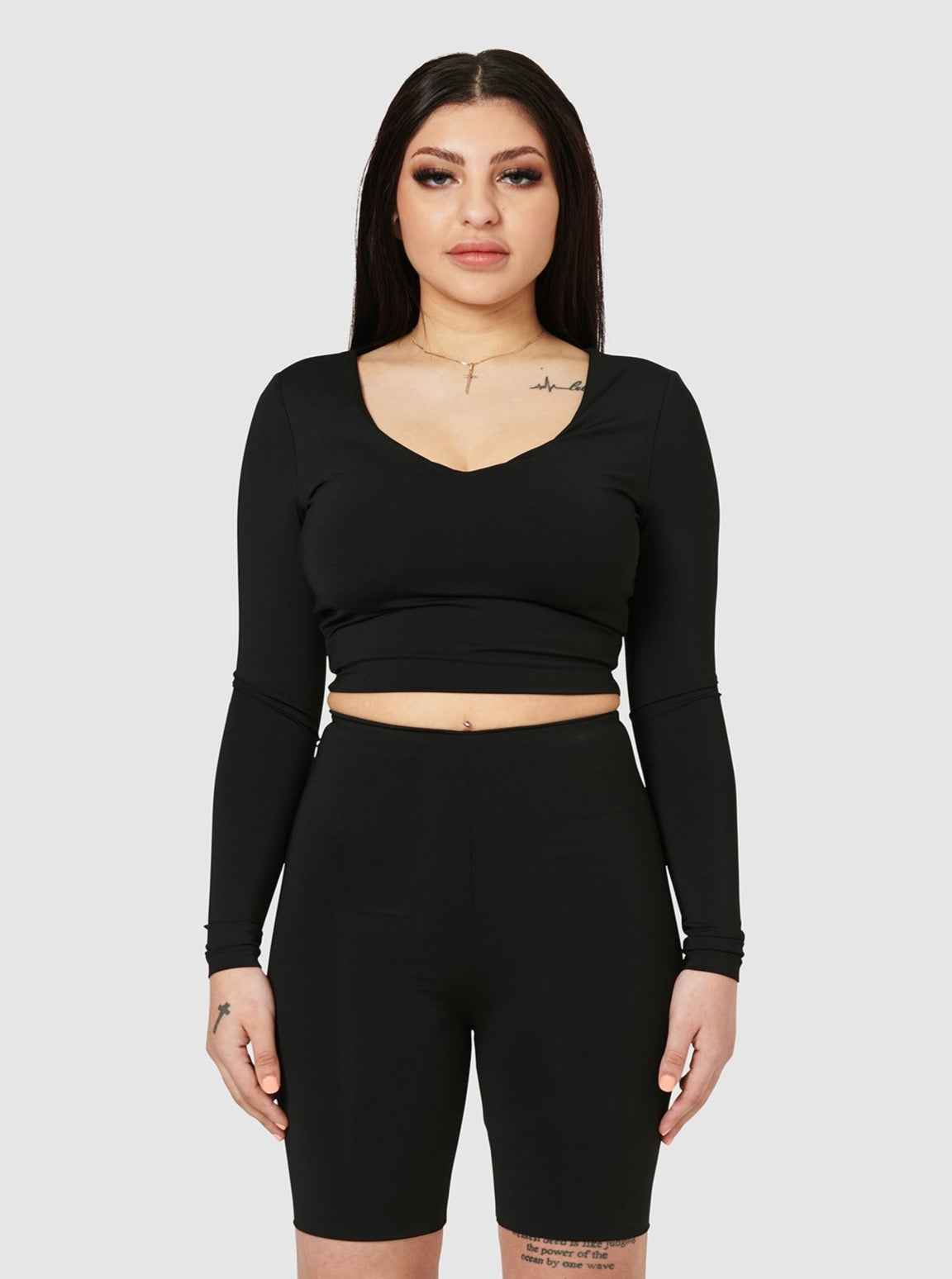 The Quinn Long Sleeve Crop Top - Black Liquorice