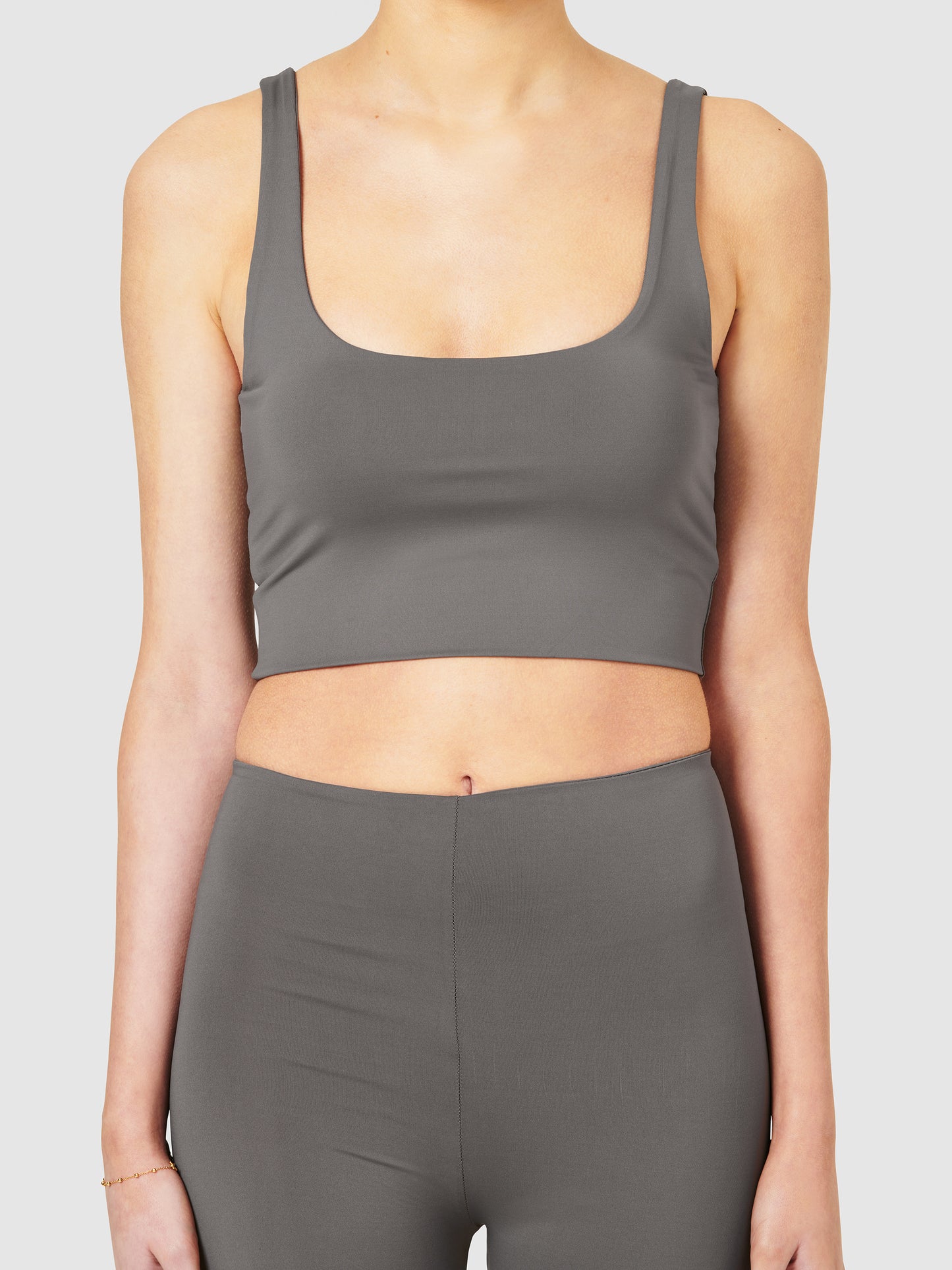 The Silva Crop Tank - Shark Grey