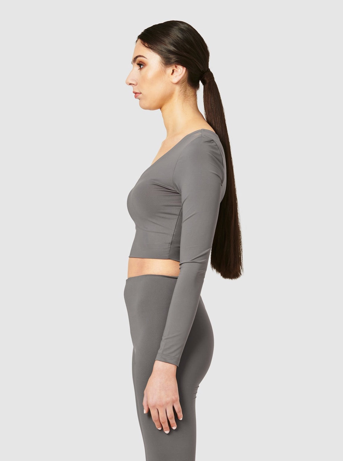 The Quinn Long Sleeve Crop Top - Shark Grey