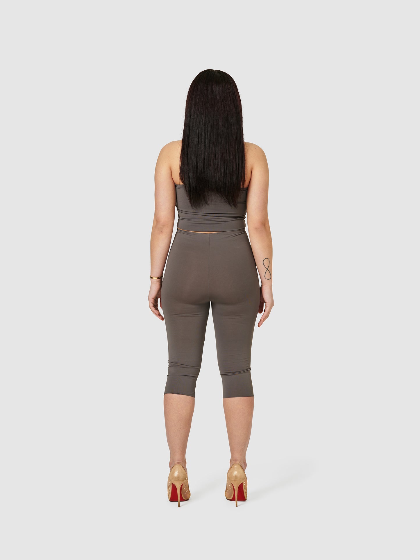 The Bettina Crop Leggings - Shark Grey