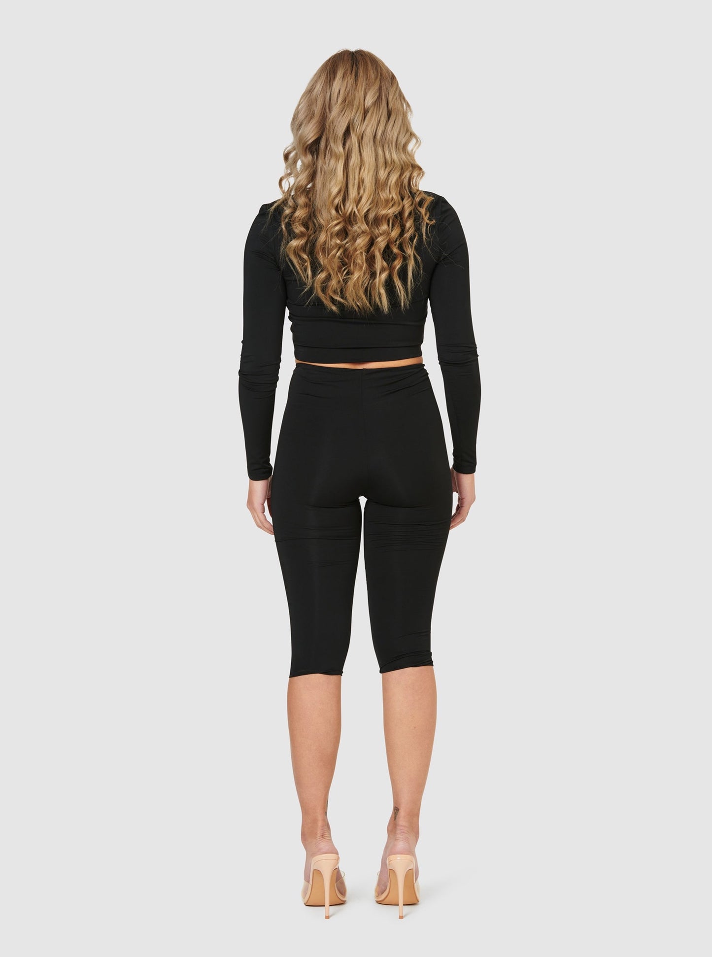 The Bettina Crop Leggings - Black Liquorice